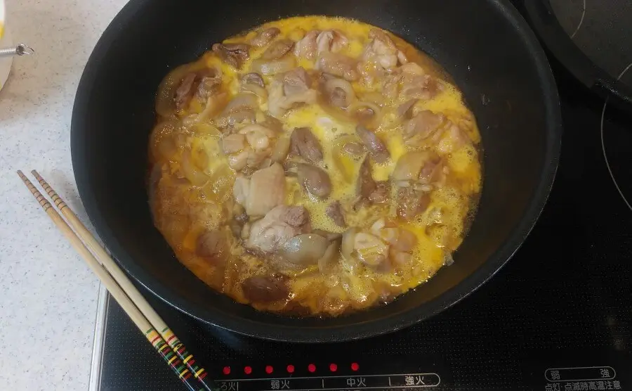 卵でとじて完成